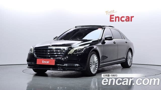 Mercedes-Benz S-Class W222