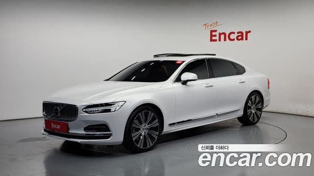 Volvo S90 1
