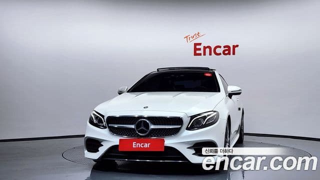 Mercedes-Benz E-Class W213 3