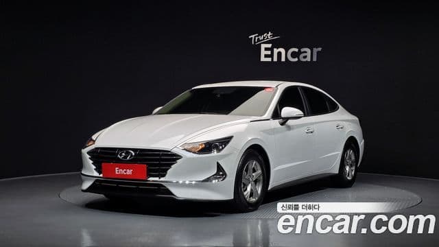 Hyundai Sonata (DN8)