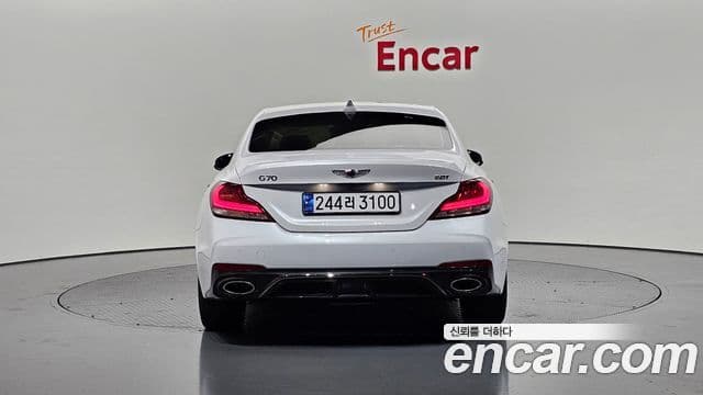 Genesis G70 4