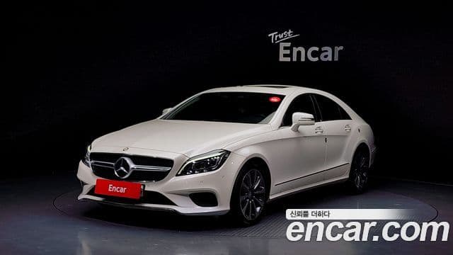 Mercedes-Benz CLS-Class W218