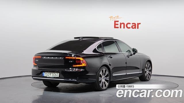 Volvo S90 2