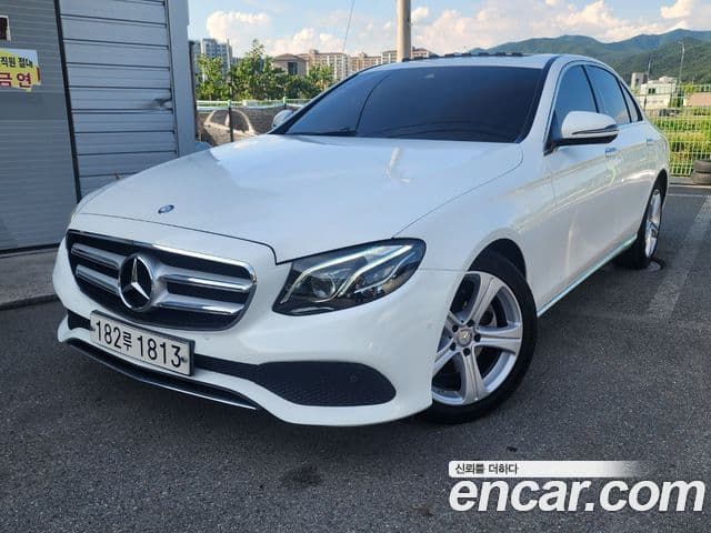 Mercedes-Benz E-Class W212