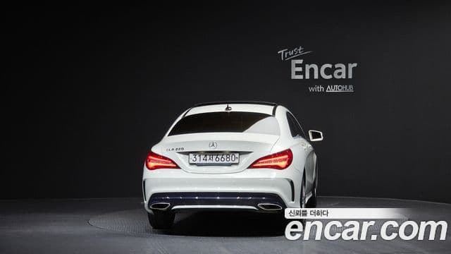 Mercedes-Benz CLA-Class C117 4