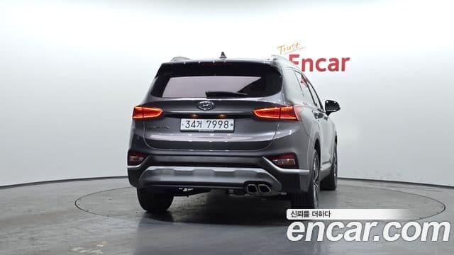 Hyundai Santa Fe TM 4