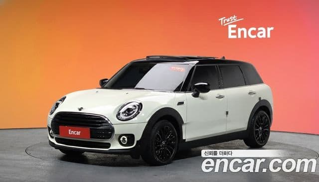 MINI Cooper Clubman 1