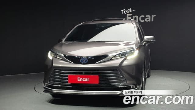 Toyota Sienna 4th Gen 3