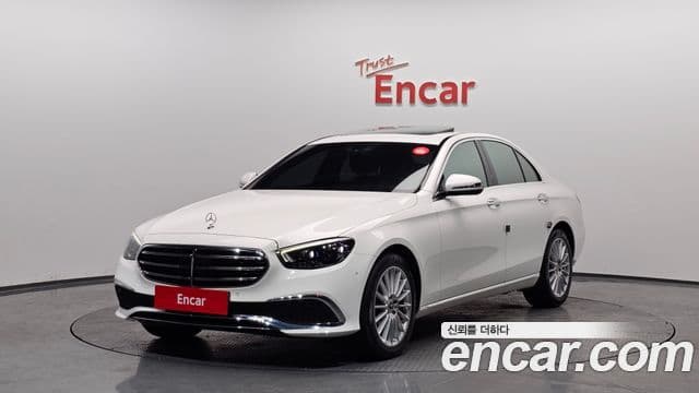Mercedes-Benz E-Class W213 1
