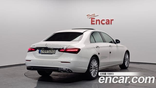 Mercedes-Benz E-Class W213 2