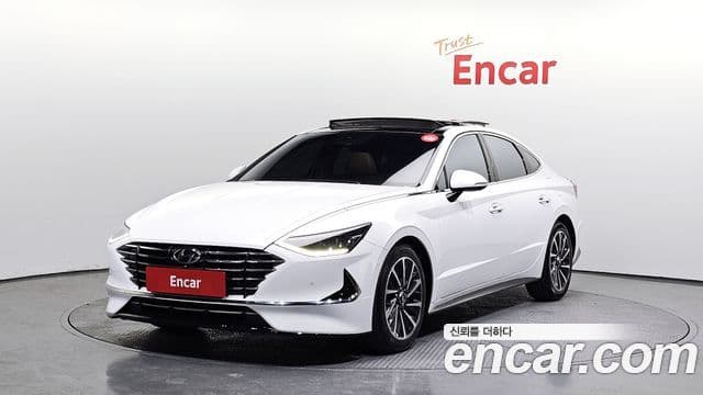 Hyundai Sonata (DN8)