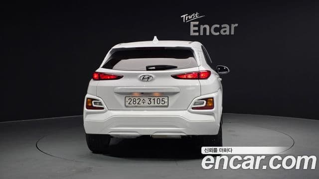 Hyundai Kona 4