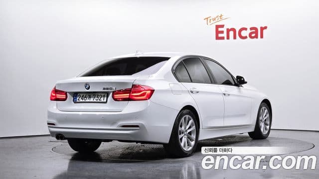 BMW 3 Series (F30) 2