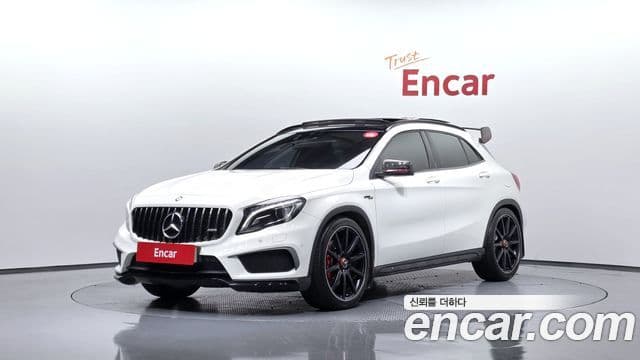 Mercedes-Benz GLA-Class X156 1