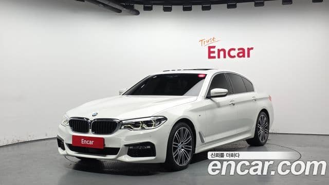 BMW 5 Series (G30)