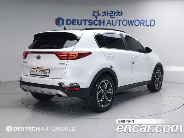 Kia Sportage The Bold 2