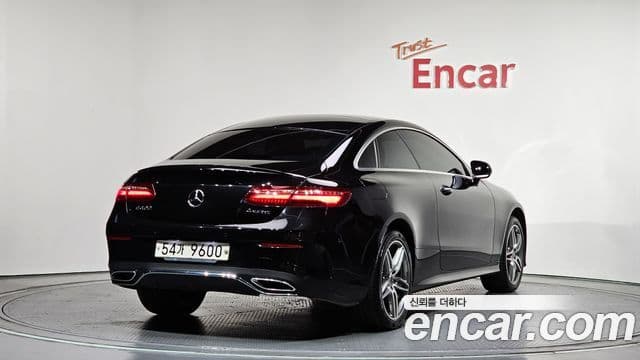 Mercedes-Benz E-Class W213 2