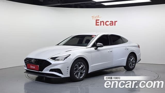 Hyundai Sonata (DN8)