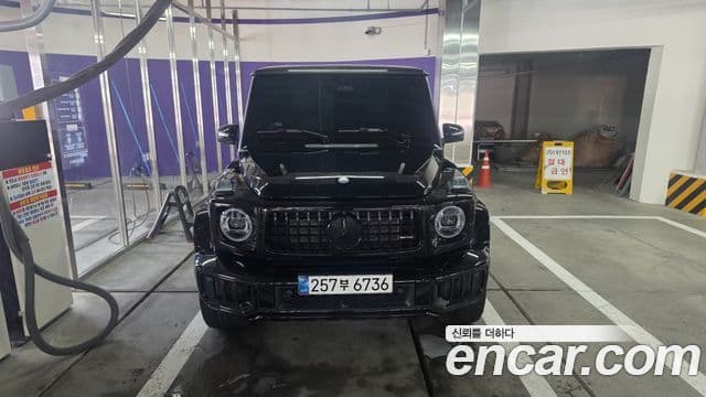 Mercedes-Benz G-Class W465