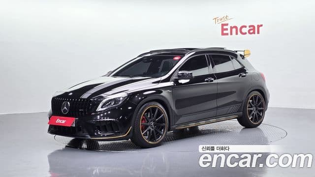 Mercedes-Benz GLA-Class X156
