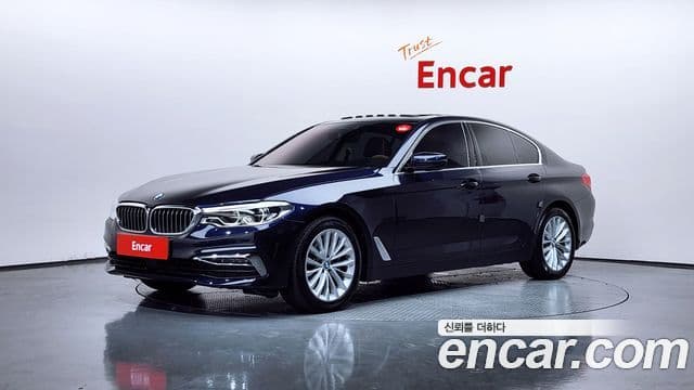 BMW 5 Series (G30)
