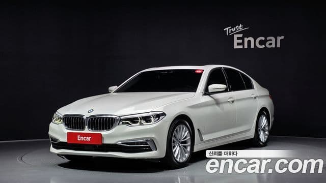 BMW 5 Series (G30)