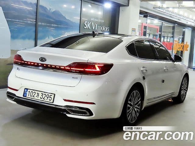 Kia K7 Premier 4