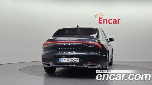 Hyundai The New Grandeur IG 4