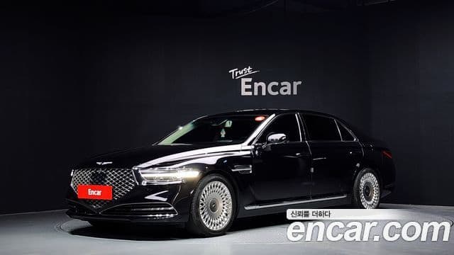 Genesis G90