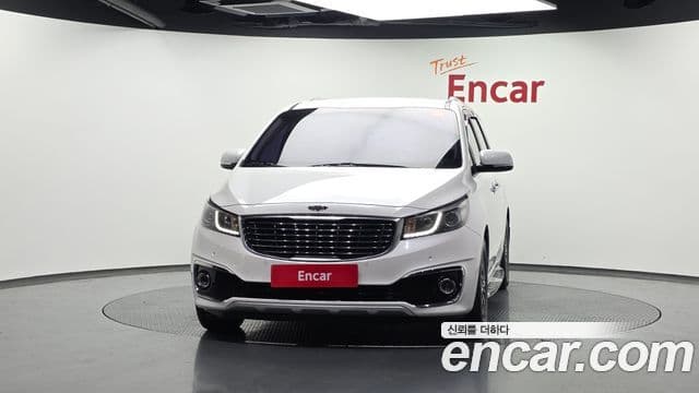 Kia All New Carnival 3