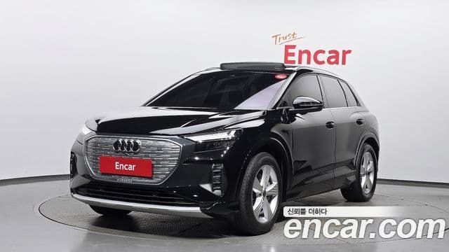 Audi Q4 e-tron (F4)