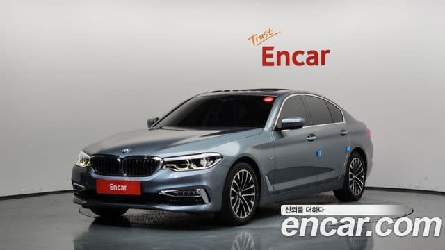BMW 5 Series (G30)