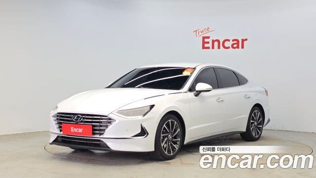 Hyundai Sonata Hybrid (DN8)