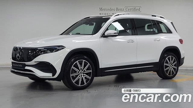 Mercedes-Benz EQB X243