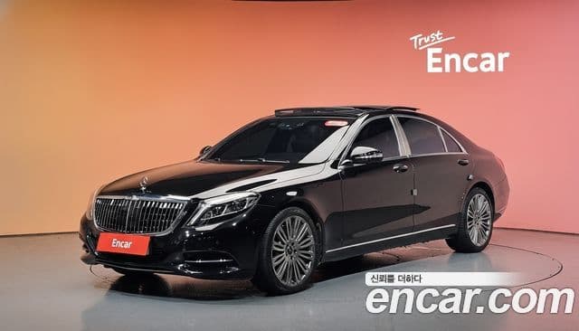 Mercedes-Benz S-Class W222 1