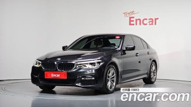 BMW 5 Series (G30)
