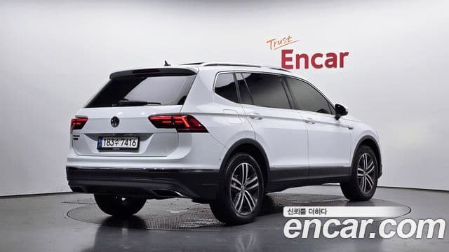 Volkswagen Tiguan Allspace 2