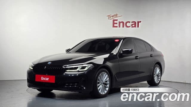 BMW 5 Series (G30)