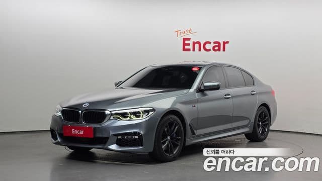 BMW 5 Series (G30)