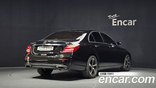Mercedes-Benz E-Class W213 2