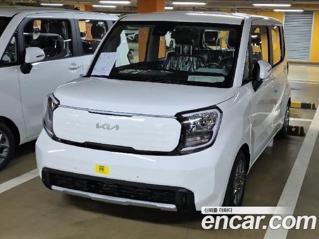 Kia The New Kia Ray 1
