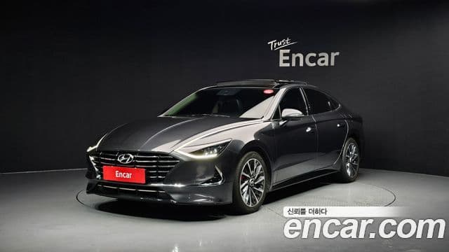 Hyundai Sonata (DN8)
