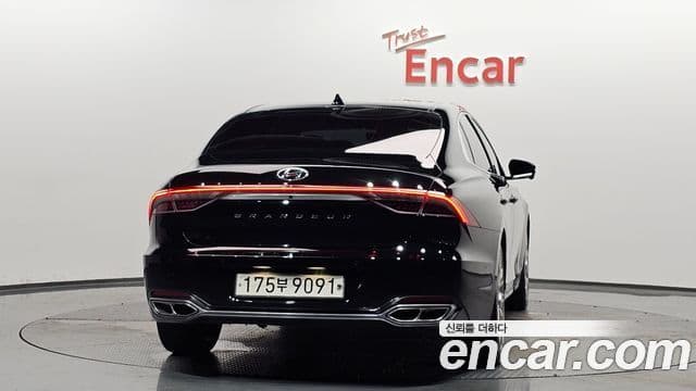 Hyundai The New Grandeur IG 4