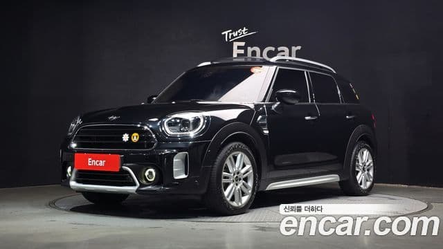 MINI Cooper Countryman 1