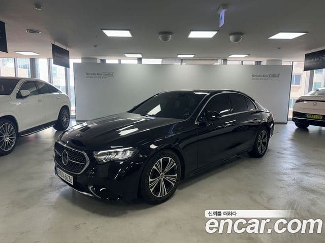 Mercedes-Benz E-Class W214