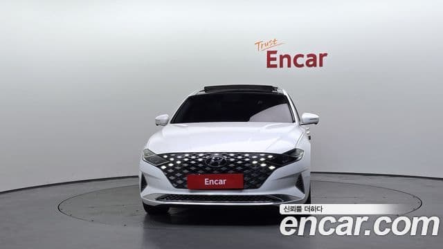 Hyundai The New Grandeur IG Hybrid 3