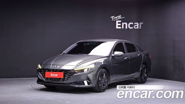 Hyundai Avante Hybrid (CN7)
