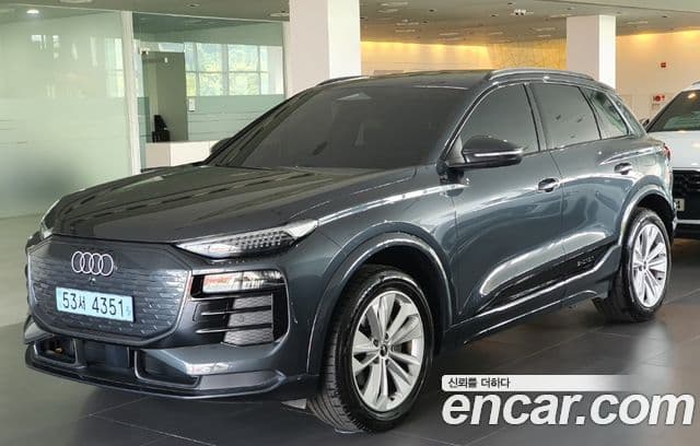 Audi Q6 e-tron (GF)