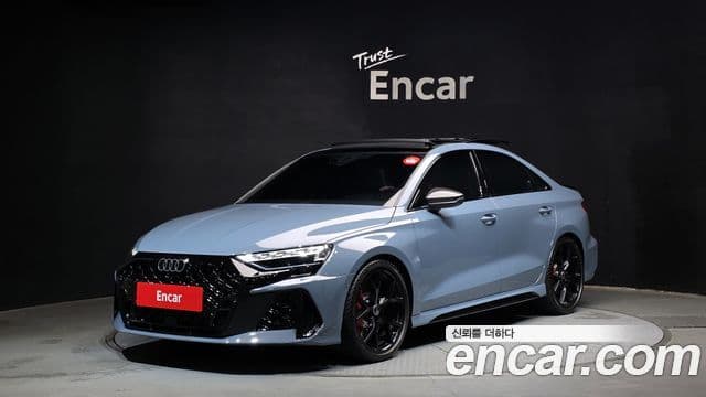 Audi RS3 (8Y)
