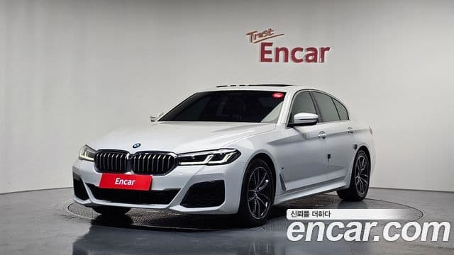 BMW 5 Series (G30)